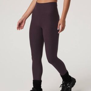 NWT Vuori Clean Elevation Legging - Raisin Heather
